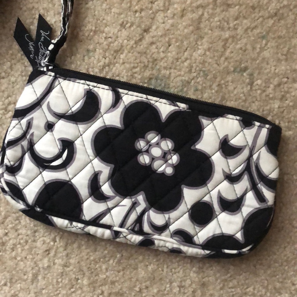 wallet - Picture 2 of 3